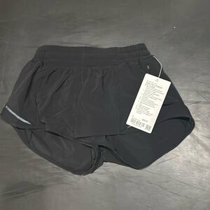 NEW NEVER WORN LULULEMON SHORTS!